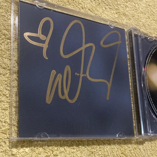 Adele signed rare - "30",